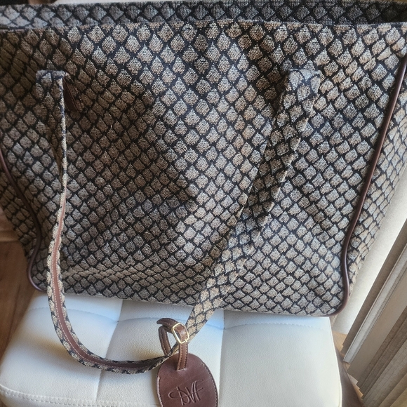 Vintage Diane Von Furstenberg Tapesry Wekender Tote Bag - Picture 5 of 6